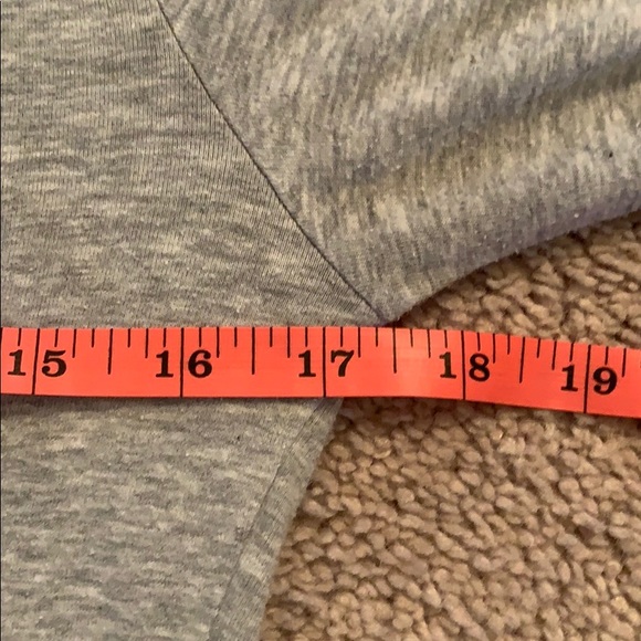 🧩 Long Sleeved T-shirt Size L 🧩 - Picture 12 of 14